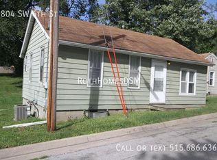 4804 SW 6th St, Des Moines, IA 50315