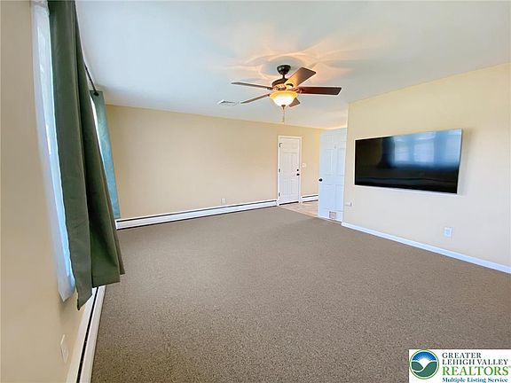 5th image of 3111 Pheasant Dr