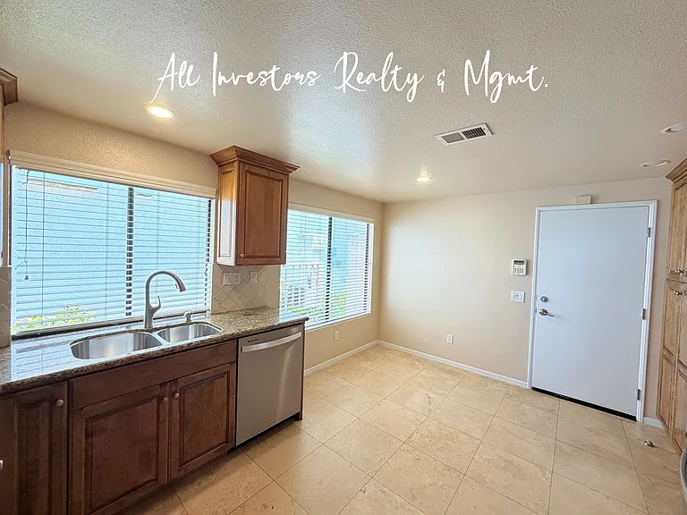 13232 Ocean Vista Rd — Photo 10
