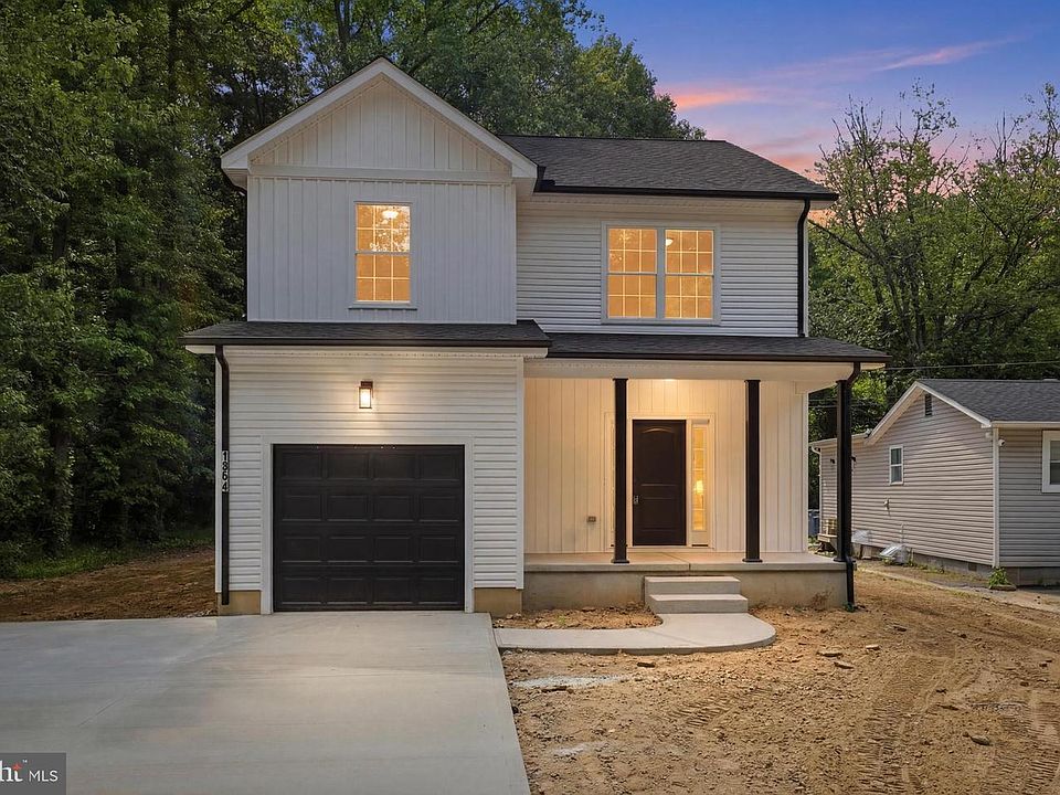 1st image of 1354 College Rd
