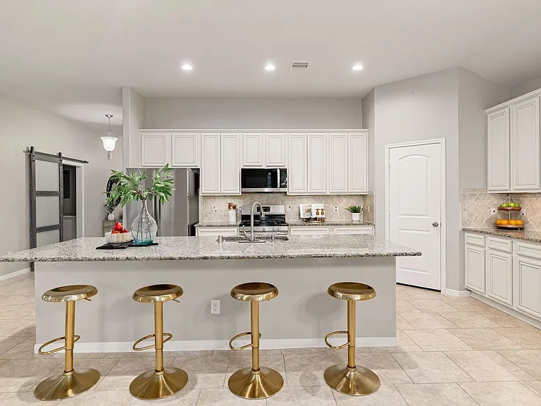 14023 Beaverhead Range Ct — Photo 8