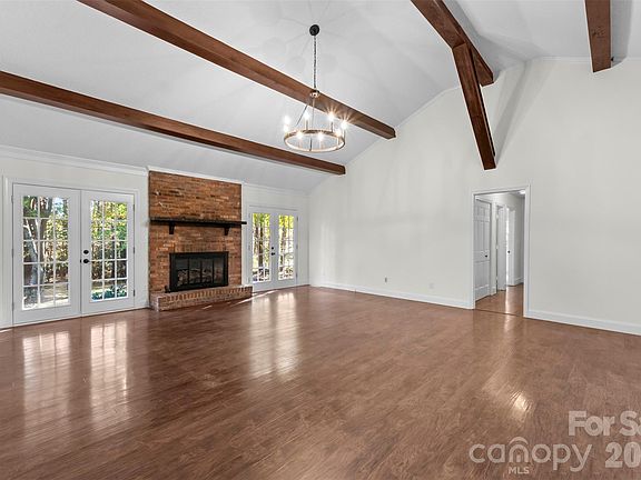 5th image of 5420 Saddlewood Ln