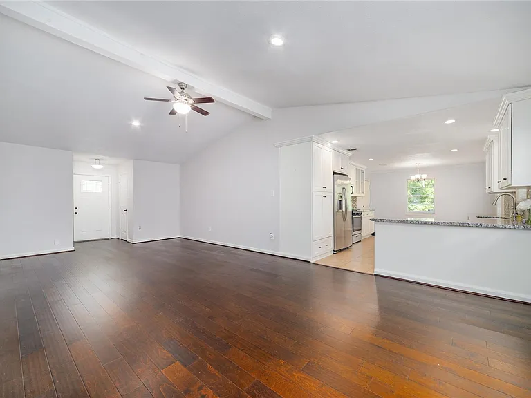 3422 Rustling Pines St — Photo 8