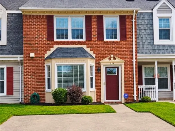 938 Monarch Dr, Virginia Beach, VA 23462