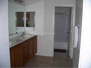 4th image of 3985 Meadow Foxtail Dr