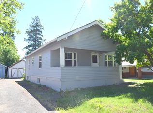 2109 Cedar St, La Grande, OR 97850