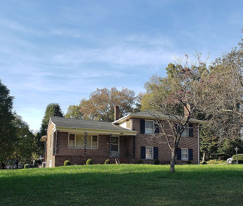 1st image of 7283 Princess Anne Dr