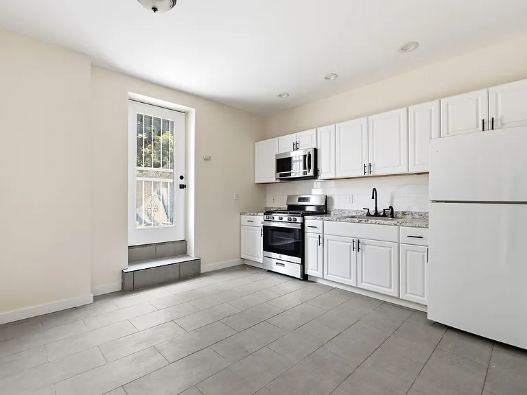 74 Yale Ave #1 — Photo 9