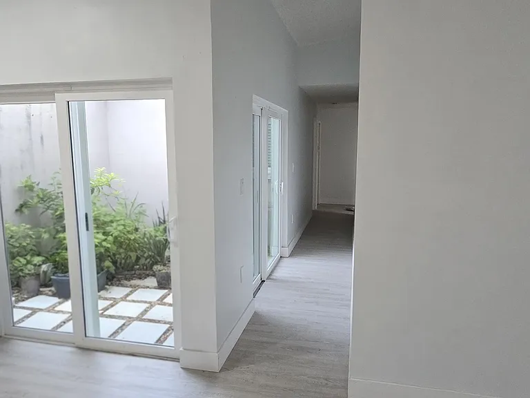 1291 SW 139th Pl — Photo 4