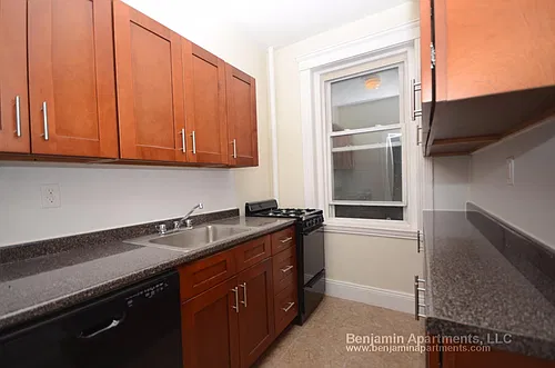 15 Egremont Rd Photo 1