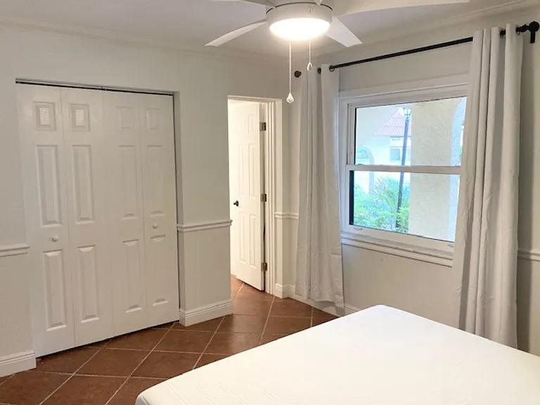 373 NW 14th Pl — Photo 29