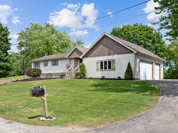 703 Crestview Dr, Ingleside, IL 60041