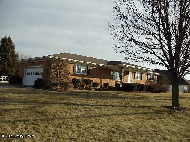 11307 Highway 44 E photo 1