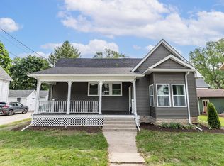 104 N Greenwich St, Valparaiso, IN 46383