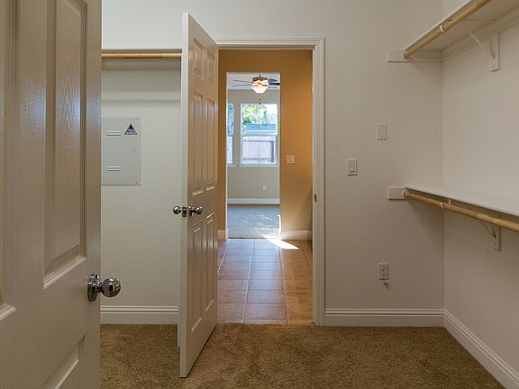 5th image of 2635 Gianna Marie Ave