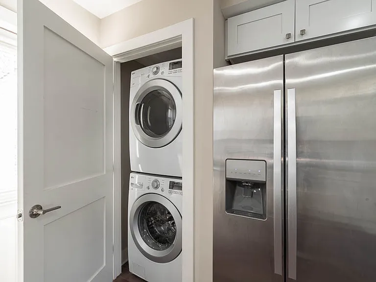 3351 Clay Pl NE — Photo 6