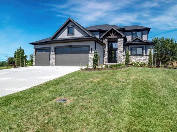 11808 W 181st St, Overland Park, KS 66013