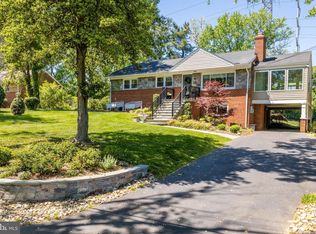 3510 Sharon Chapel Rd, Alexandria, VA 22310