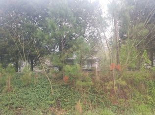 75 Boulevard Dr, Stockbridge, GA 30281