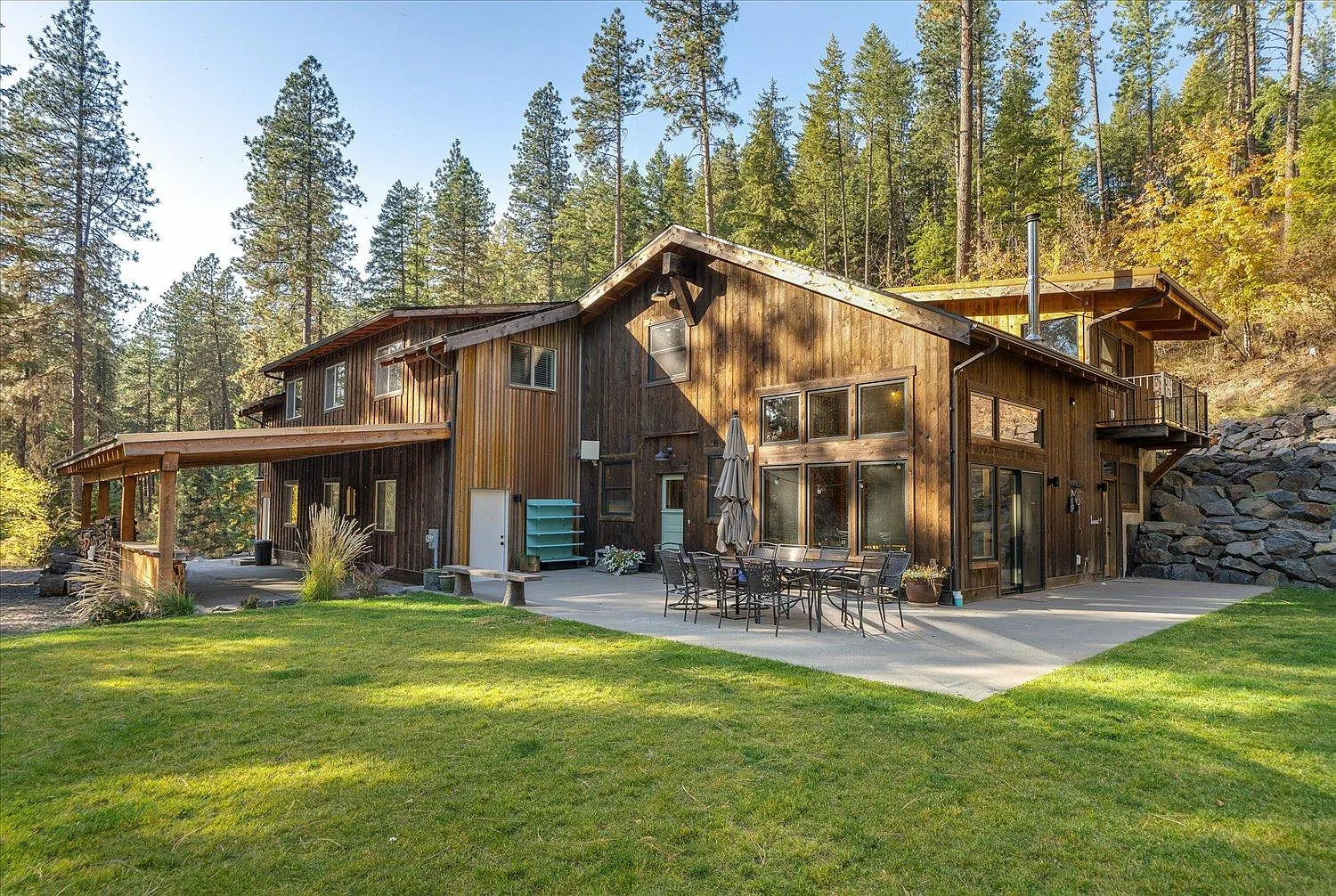 W Valhalla Rd, Coeur D Alene — Photo 2