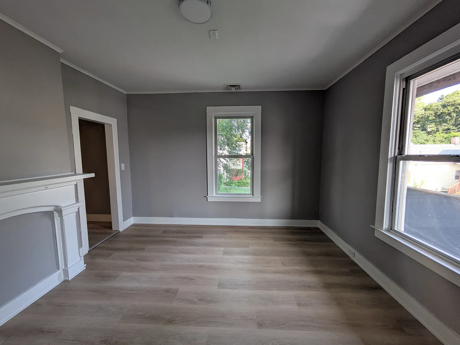 2 bed, 900 sqft, $1,650 — Photo 3