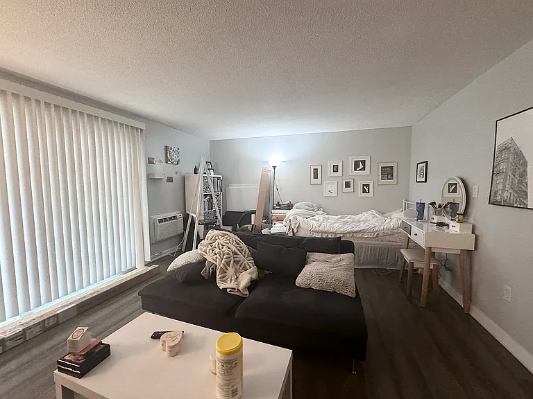 15 Francis St #12 — Photo 8
