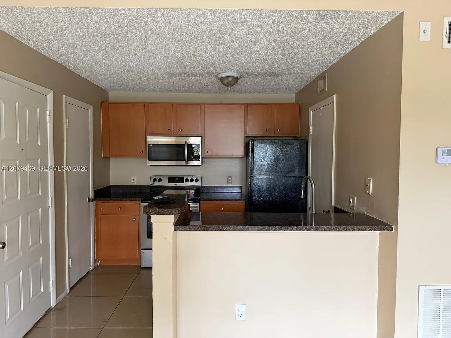 Palm Aire Gardens Condo — Photo 3