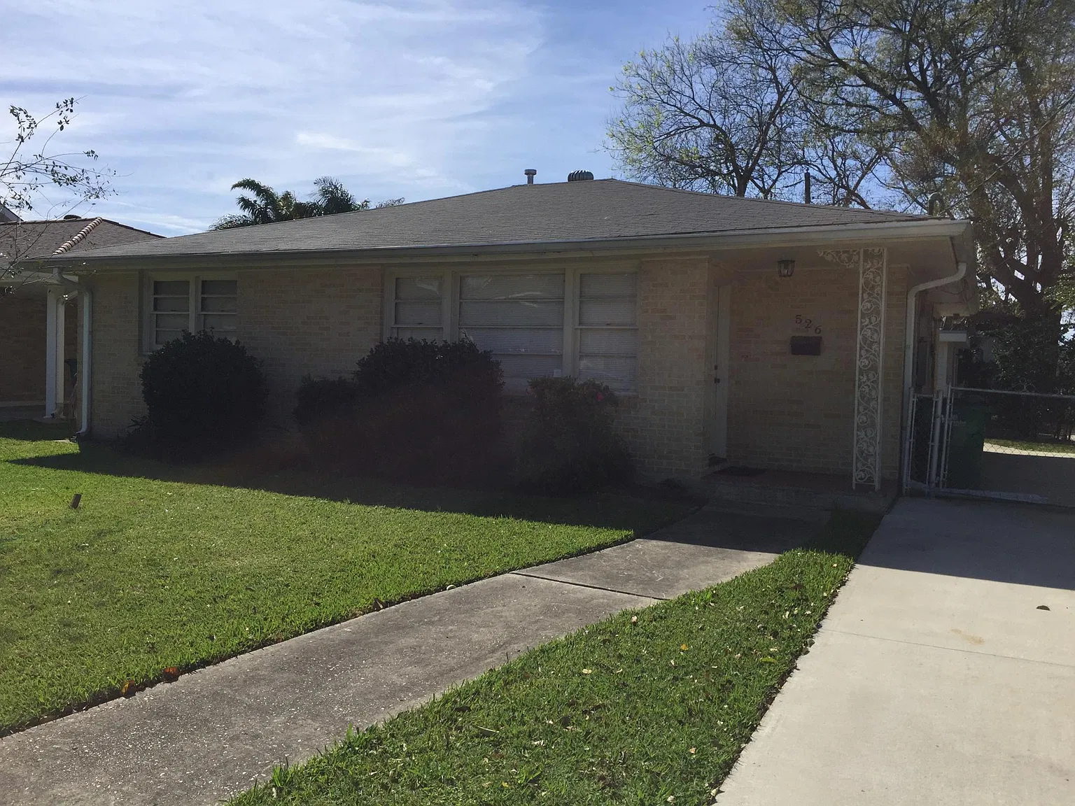 3 bed, 1.5 bath, 1160 sqft, $2,250 — Photo 1