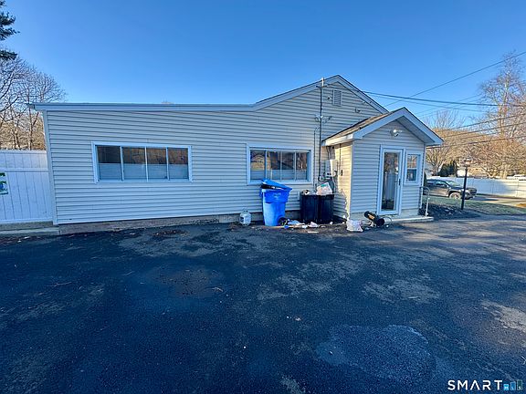 5th image of 4 Hellstrom Road