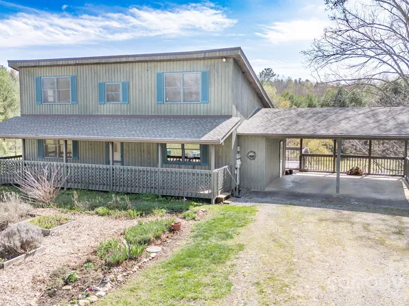 525 Patton Valley Dr, Nebo, NC 28761