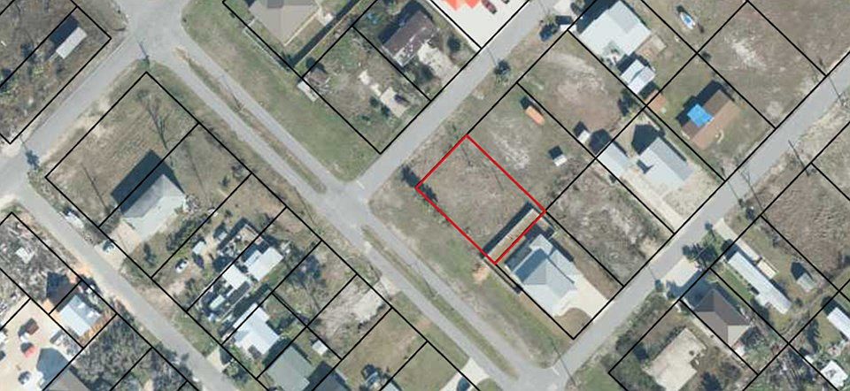 2nd image of 200 Louisiana Dr