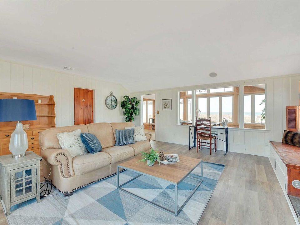 1st image of 600 Sound Beach Dr