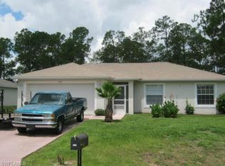 1207 Lake Ave, Lehigh Acres, FL 33972