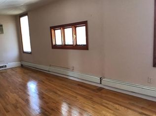 1030 Richmond Rd, Staten Island, NY 10304