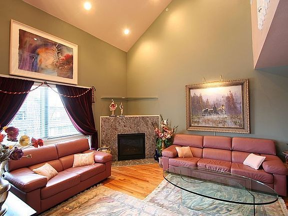 4th image of 1330 S Monaco Pkwy APT 1