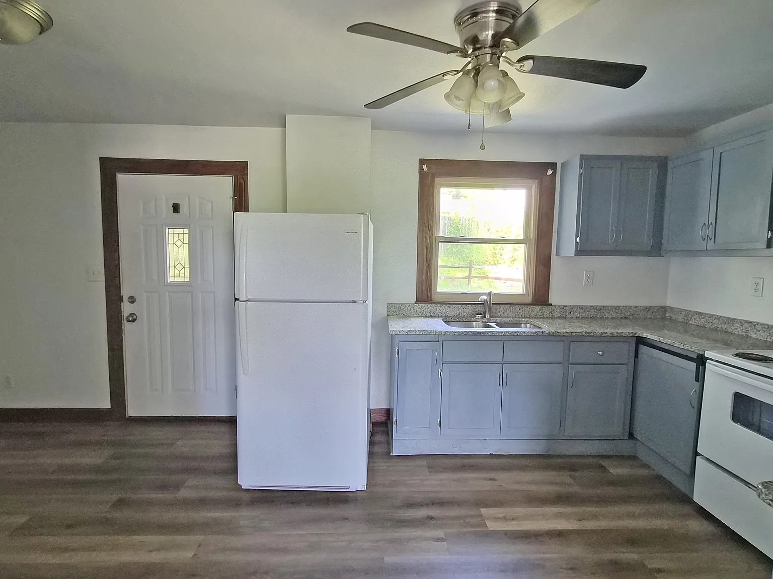 Salt Springs Road 1204 - 4 — Photo 2
