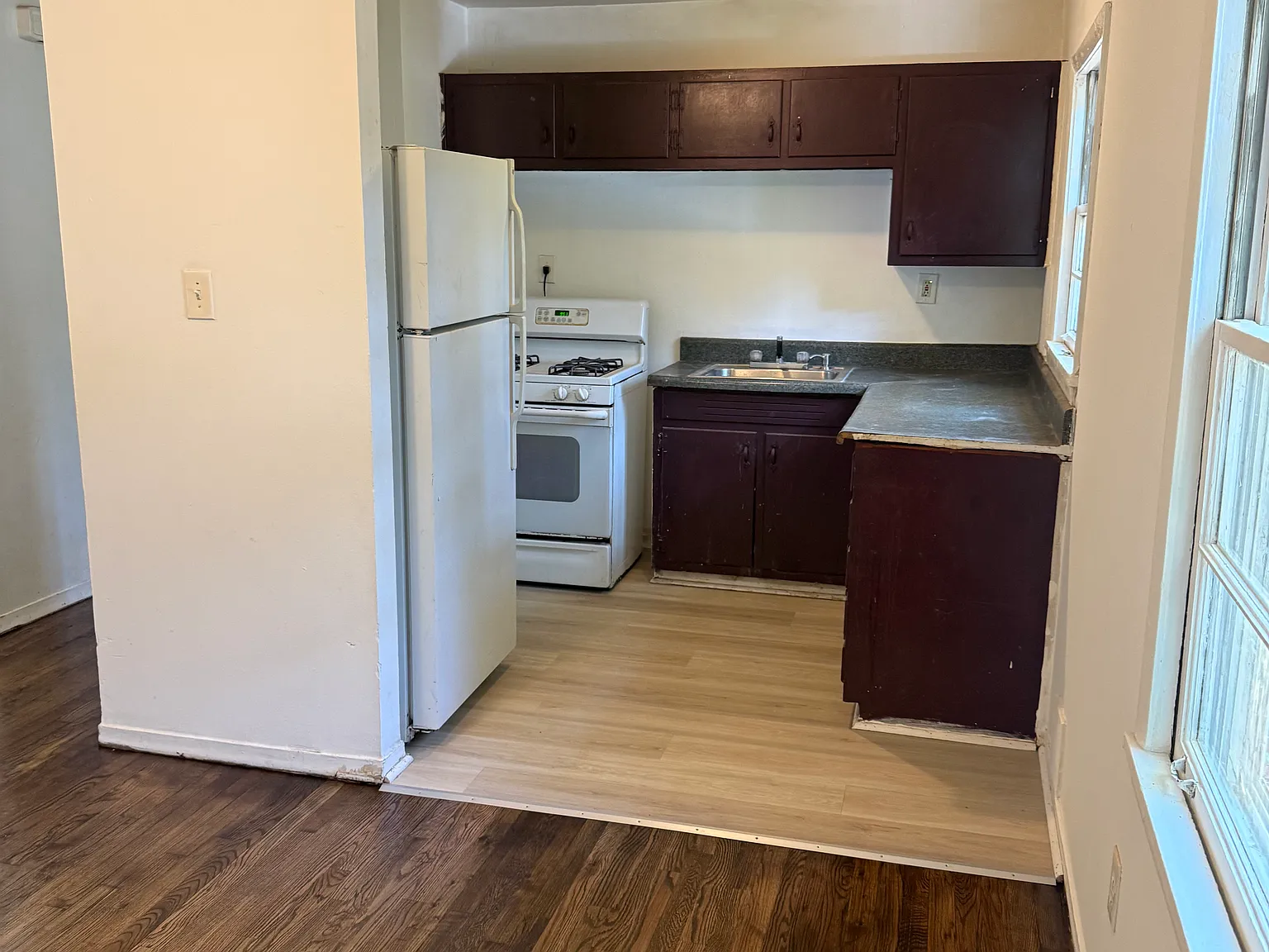 3 bed, 1050 sqft, $1,500 — Photo 4