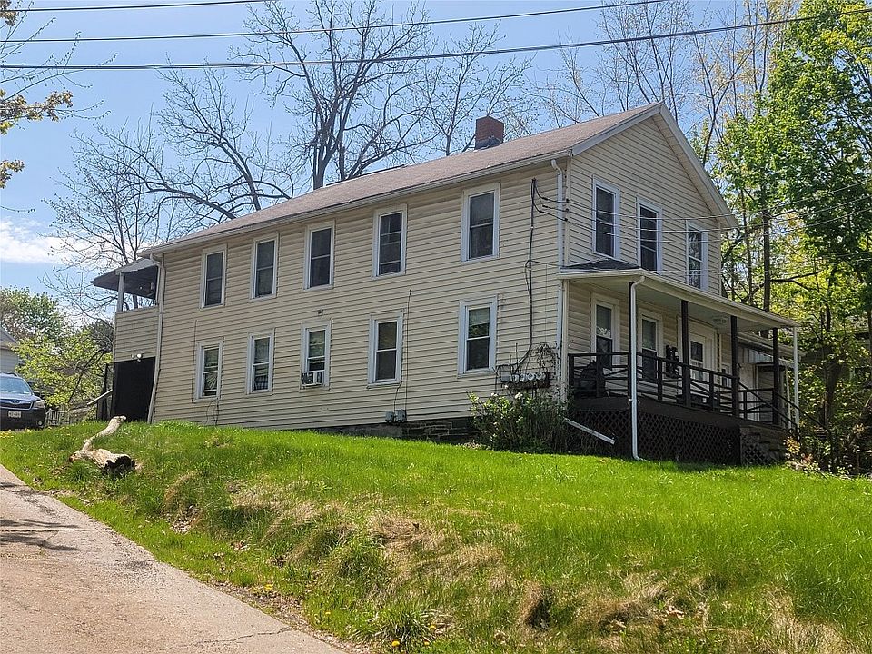 1st image of 114 Conklin Ave