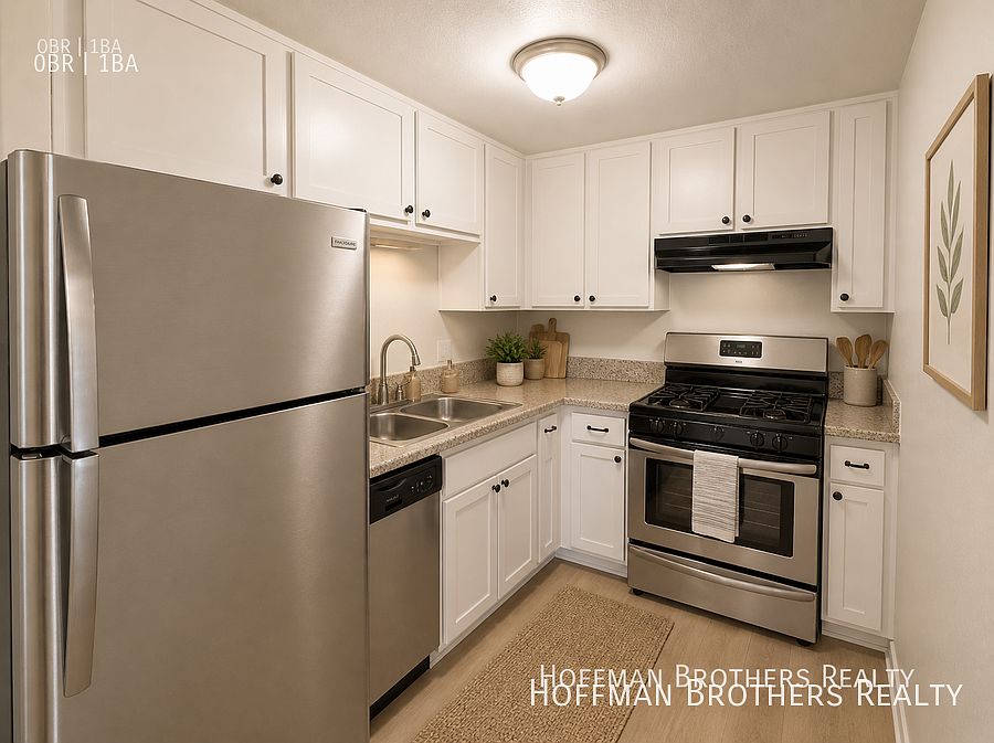 2nd image of 1101 W 45th St APT 12
