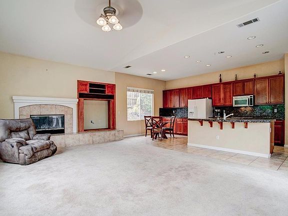 2nd image of 3706 Geyser Ct