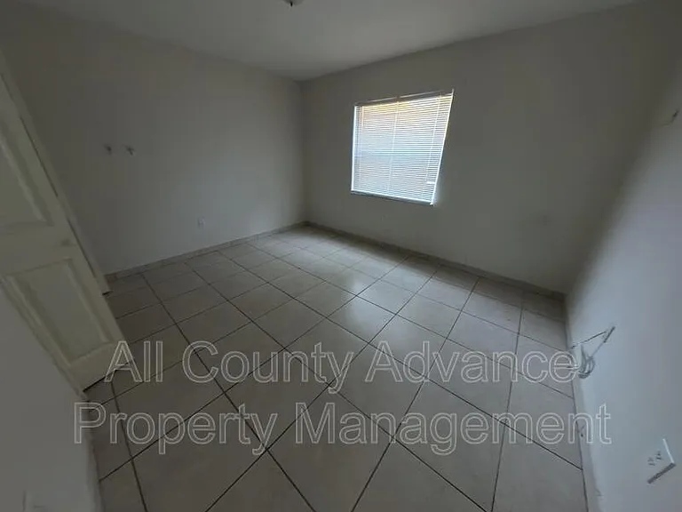 4909 E Temple Heights Rd #A — Photo 7