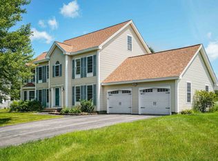7 Meredith Rd, Salem, NH 03079