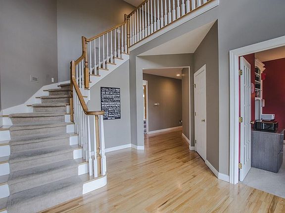 2nd image of 2347 Forest Hill Cir