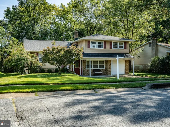 5 Quarry Ln, Newark, DE 19711