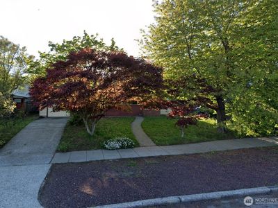 2627 25th Avenue W, Seattle, WA, 98199