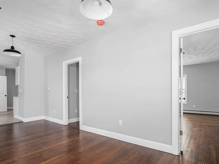 92 Spring St #2F — Photo 6