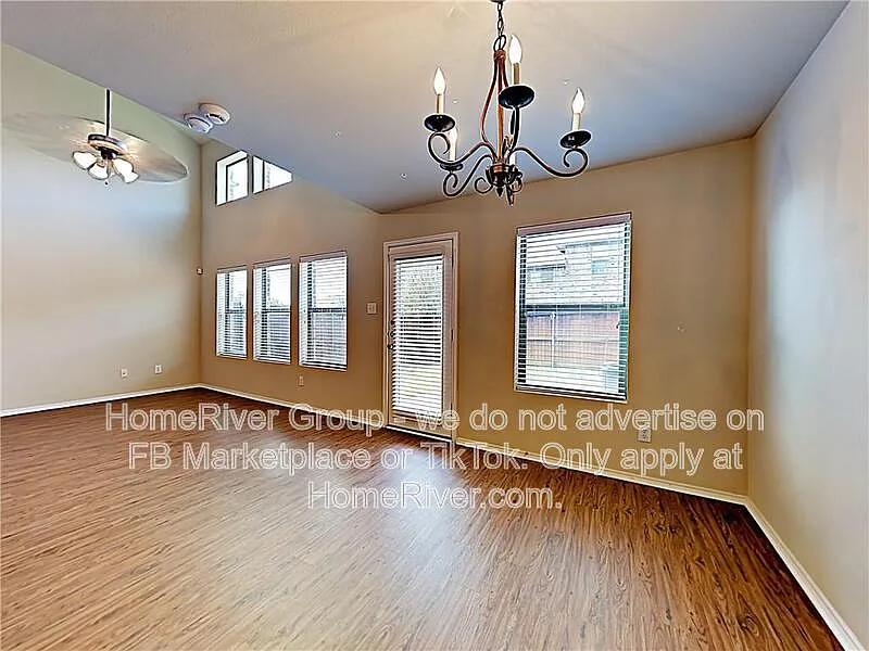 2 bed, 3.0 bath, 1538 sqft, $1,999 — Photo 4