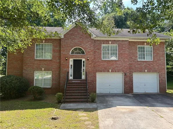 5975 Arbor Links Rd, Lithonia, GA 30058