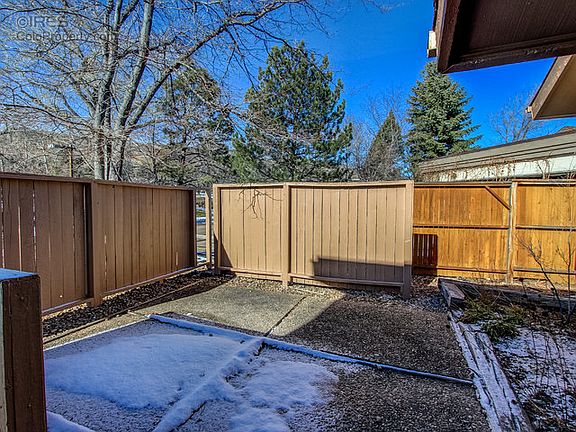 Front private patio