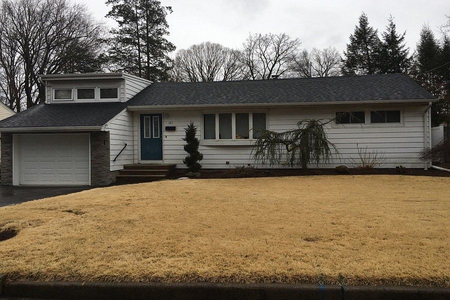 1st image of 171 Dyer Ave